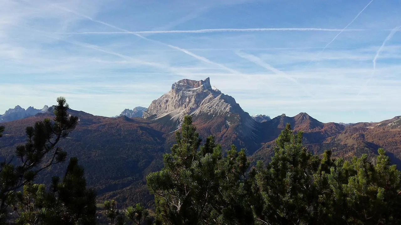 Hotel Albergo Dolomiti San Vito di Cadore 3*,