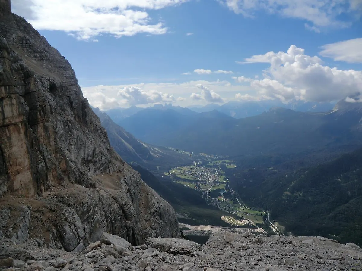 Hotel Albergo Dolomiti San Vito di Cadore 3*,